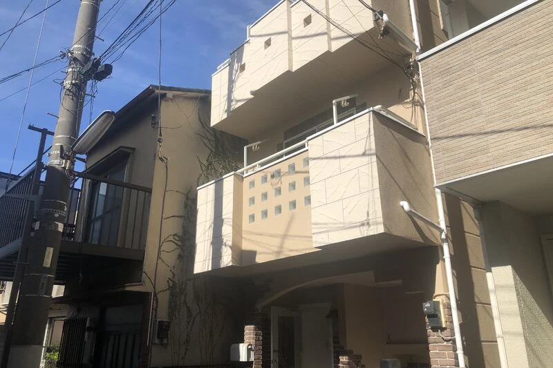 2階建て住宅の外観